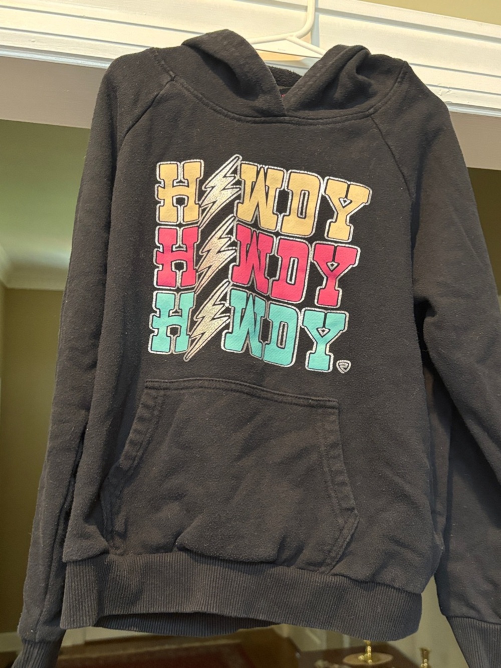 Kids Black Hoodie with Multicolor 'Howdy' Graphic